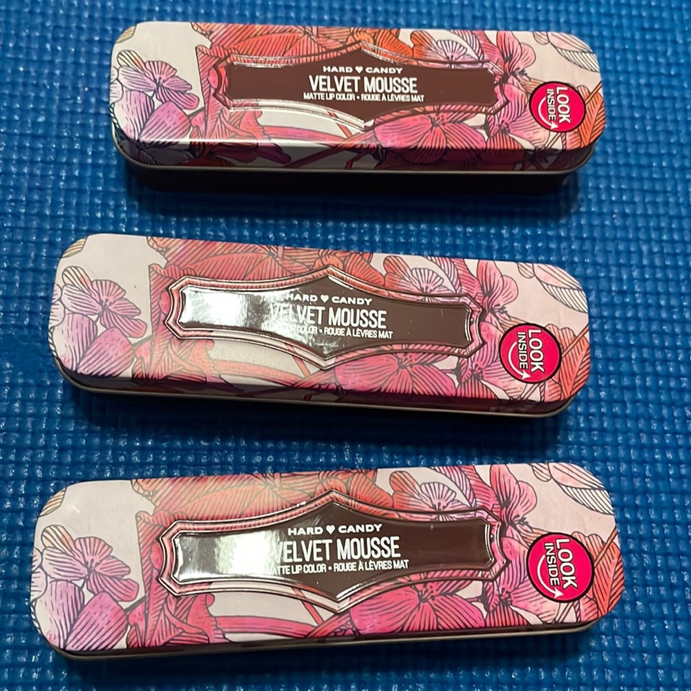 Hard candy velvet mouse